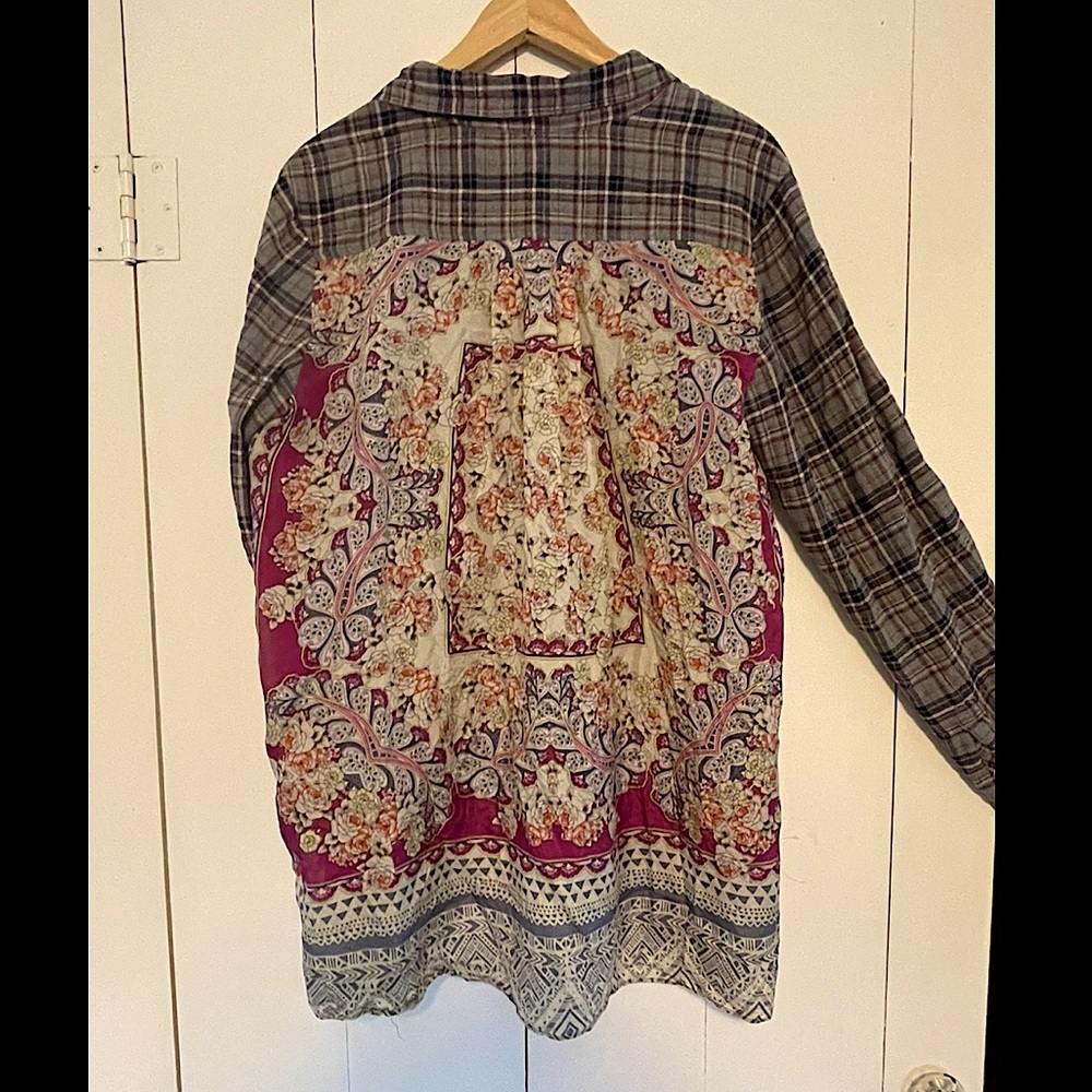 Johnny Was Button Down Shirt/Blouse